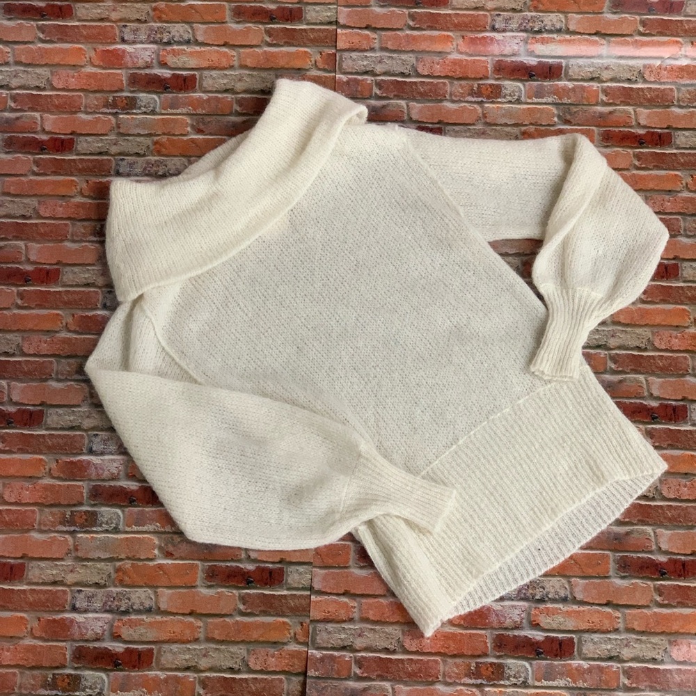 Free People Ivory Off shoulder sweater